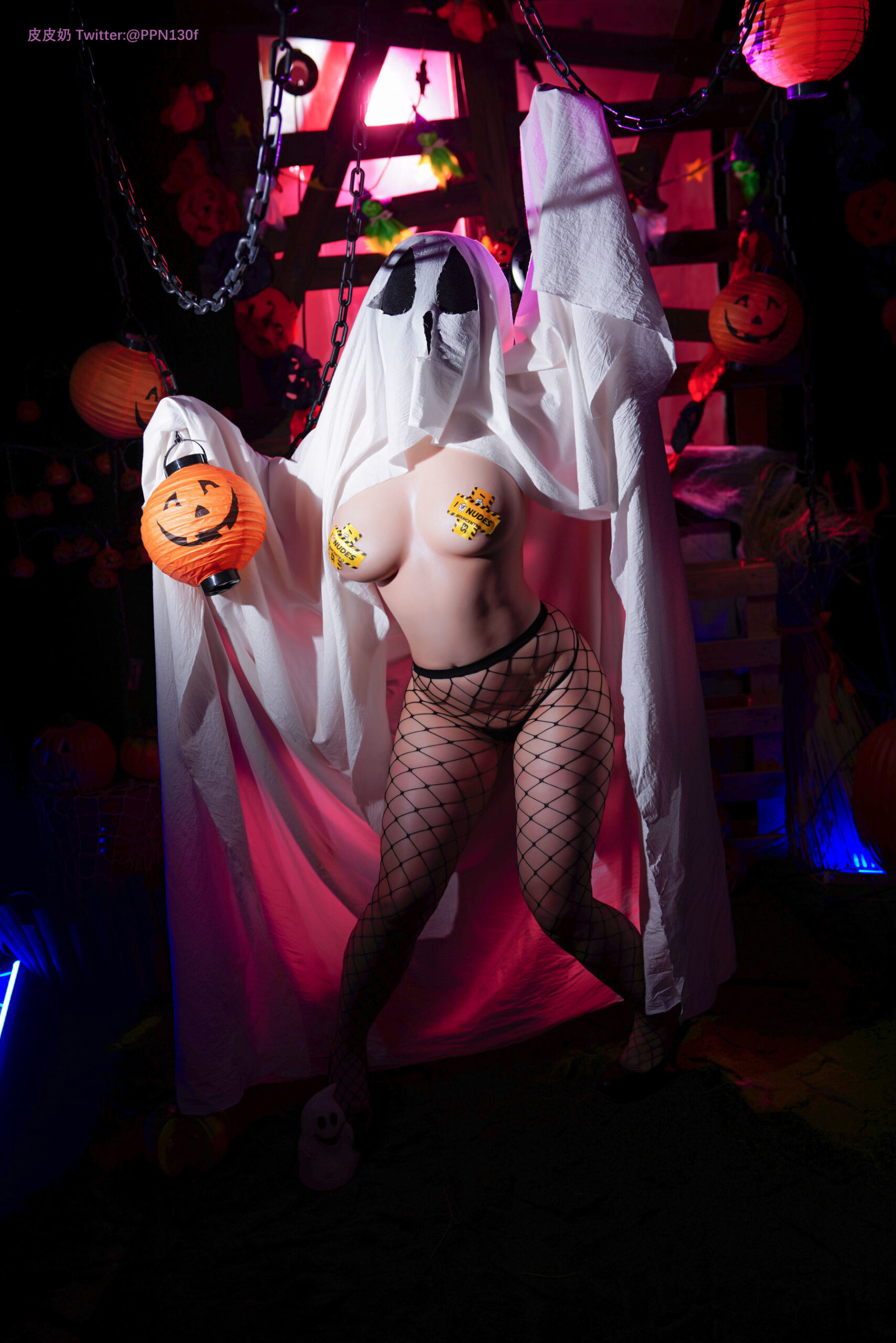 Pipinai Halloween Ghost Cosplay_0014_Layer 13